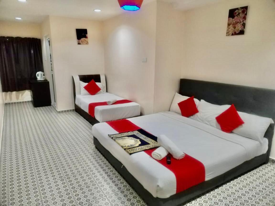 Ar Rayyan Hotel Tanah Rata Exterior foto